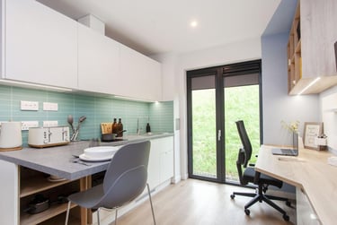 1 bed studio, Mayfield Road, Blackford, Edinburgh, EH93BE - Image 5